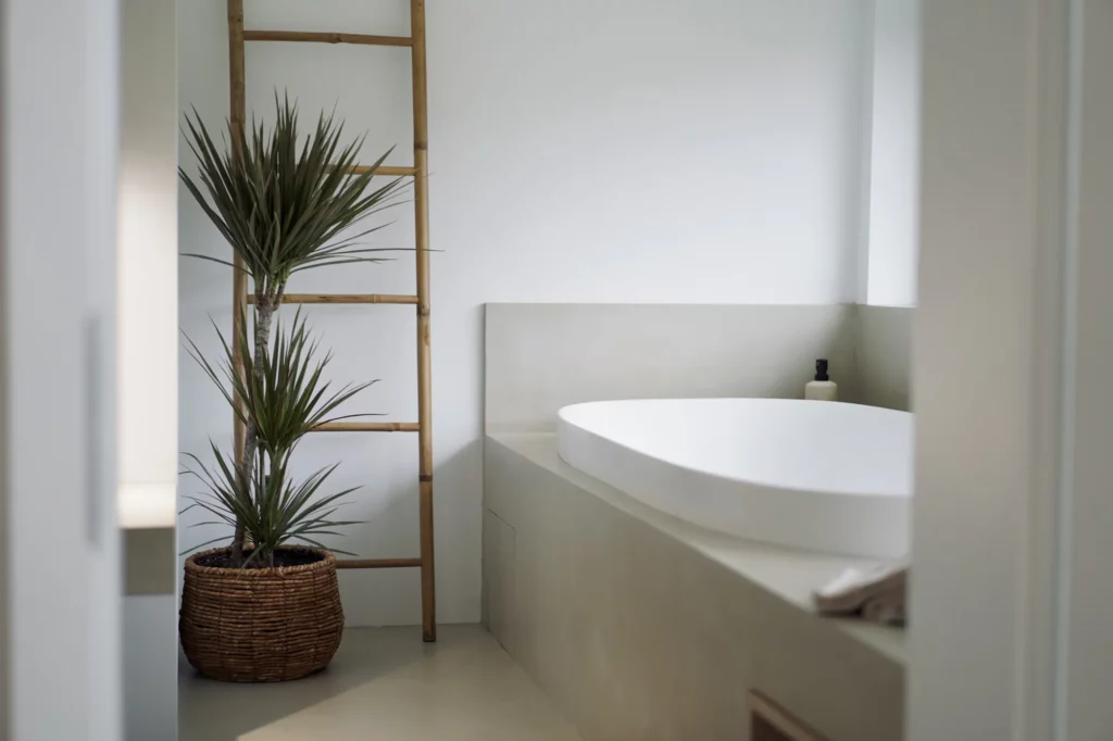 Bain à bulles dans la salle de bain du gîte romantique Toi-t & Moi